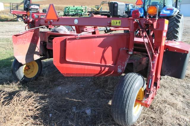 Image of New Holland H7230 equipment image 3
