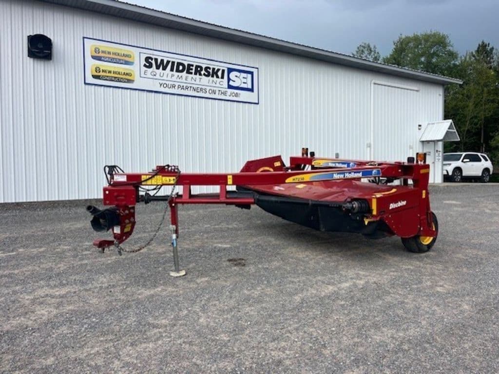 Image of New Holland H7230 Primary image