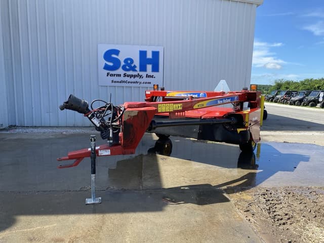 Image of New Holland H7230 equipment image 1