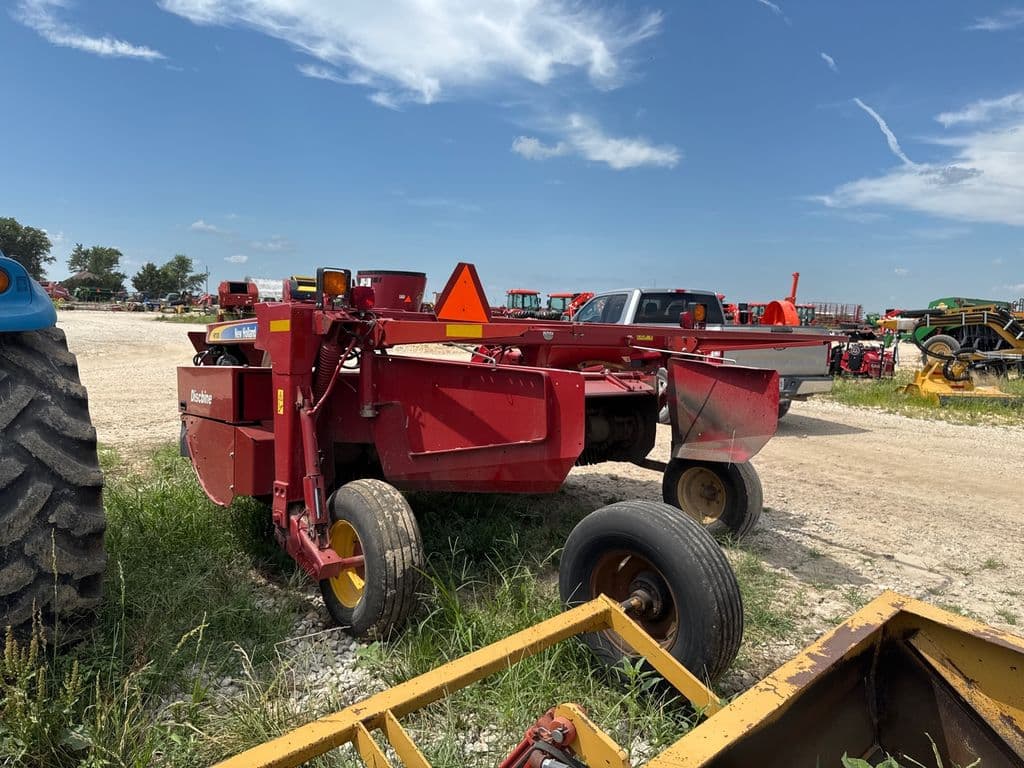 Image of New Holland H7330 Image 0