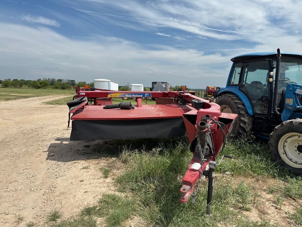 Image of New Holland H7330 Image 0