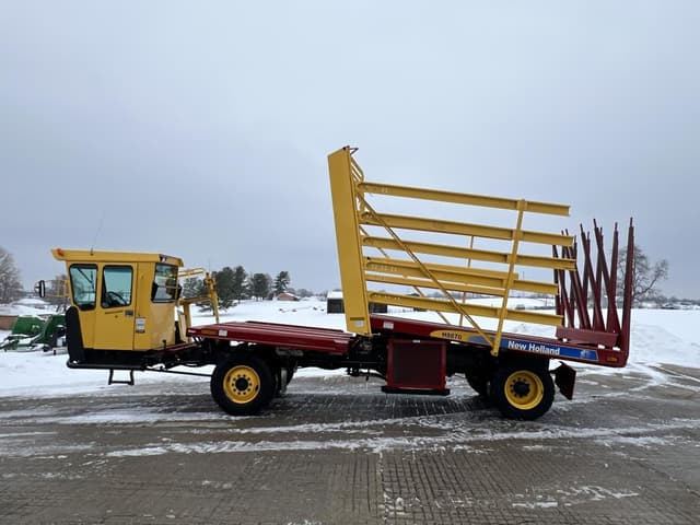Image of New Holland H9870 equipment image 2