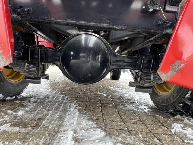 Image of New Holland H9870 equipment image 4