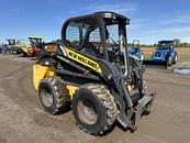 Thumbnail image New Holland L220 0