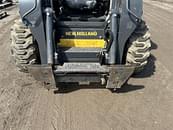 Thumbnail image New Holland L220 6