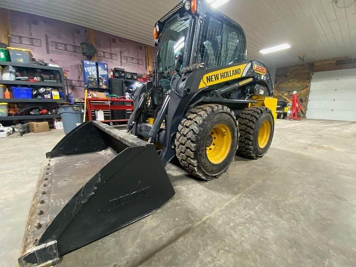 Image of New Holland L220 Primary image
