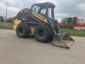 2017 New Holland L228 Equipment Image0