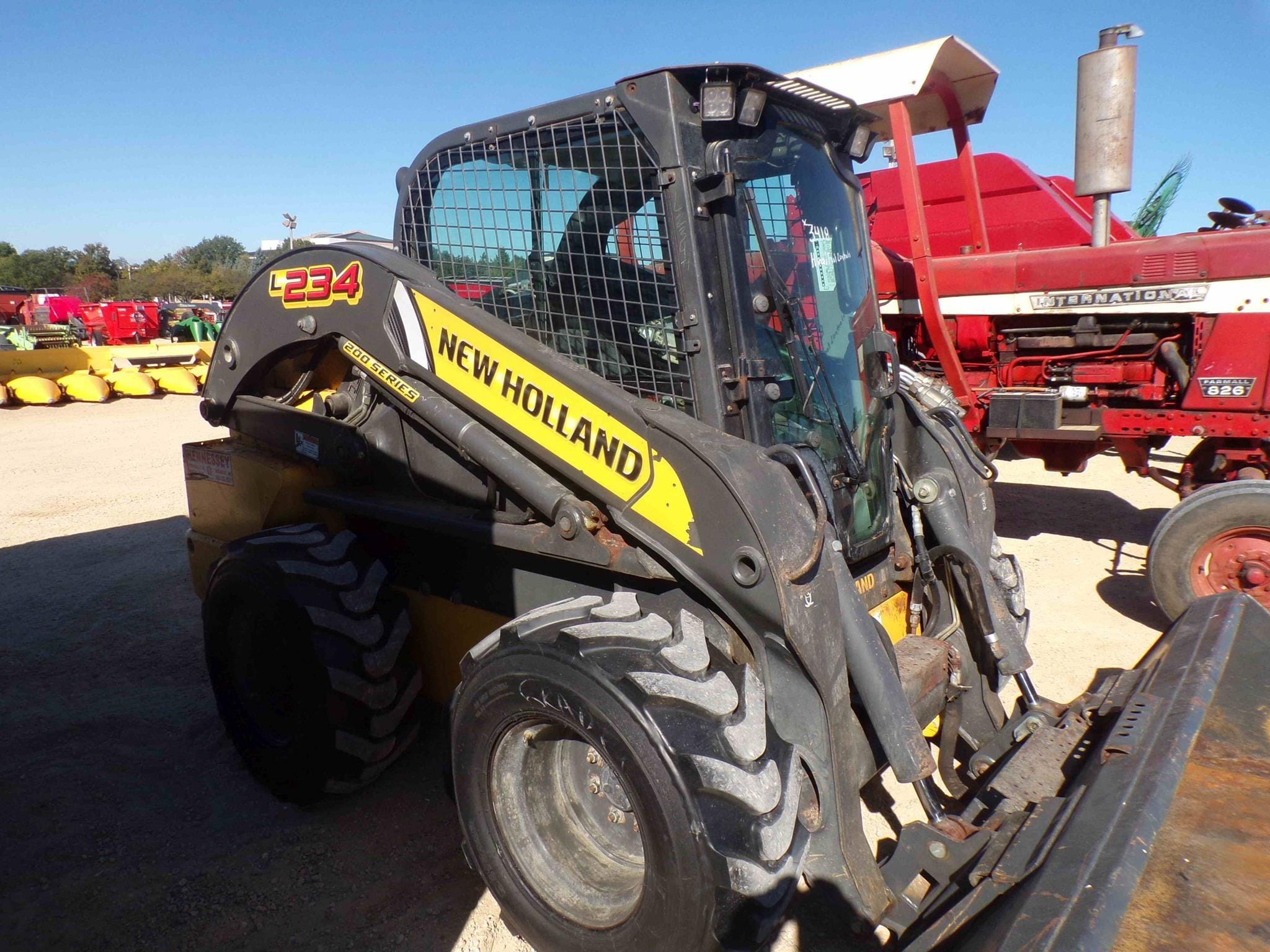 2017 New Holland L234 Equipment Image0