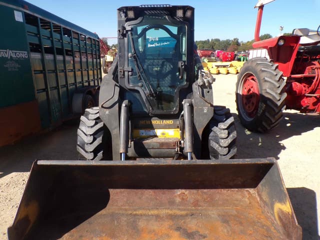 Image of New Holland L234 equipment image 2