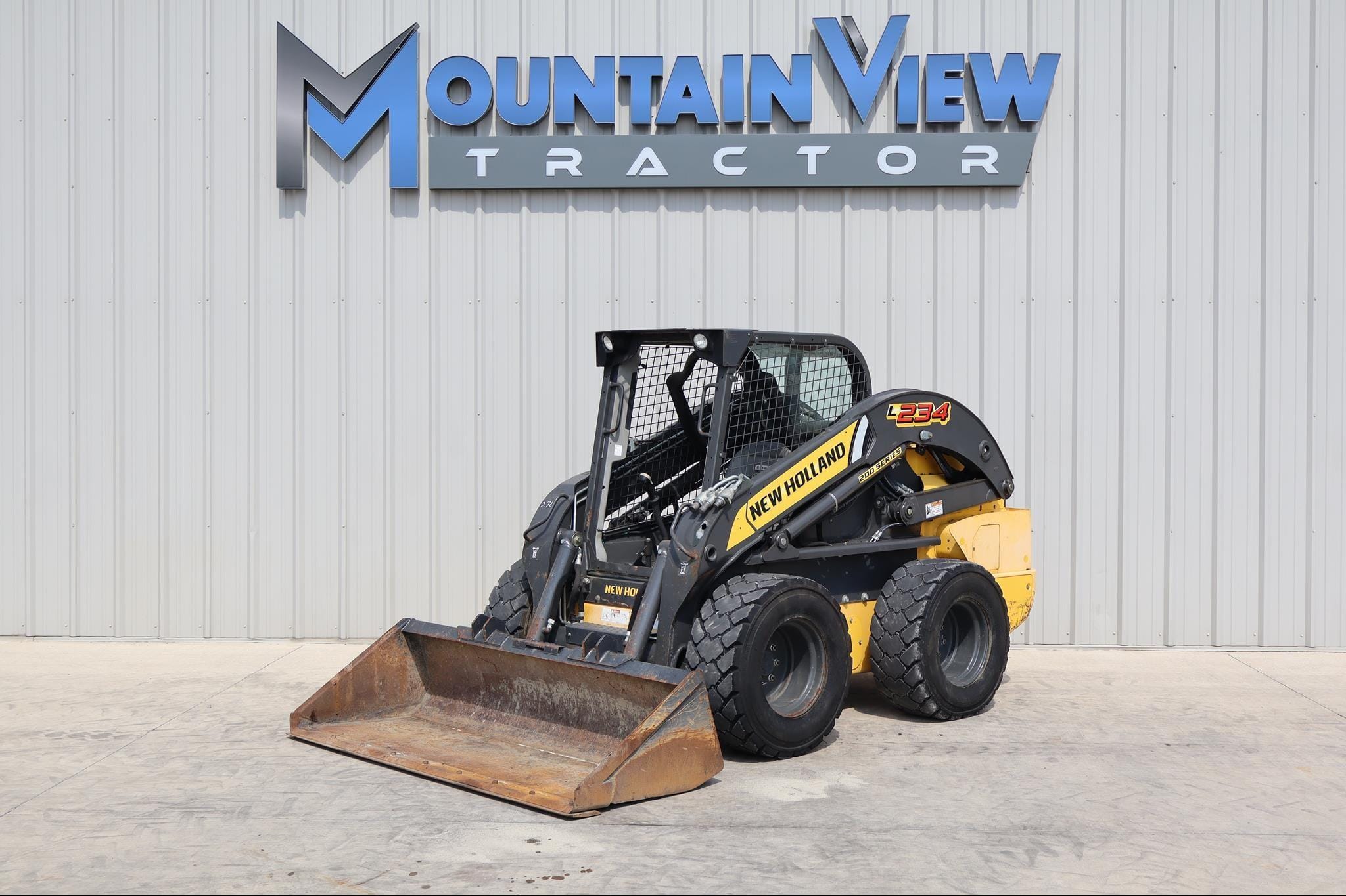 2017 New Holland L234 Equipment Image0