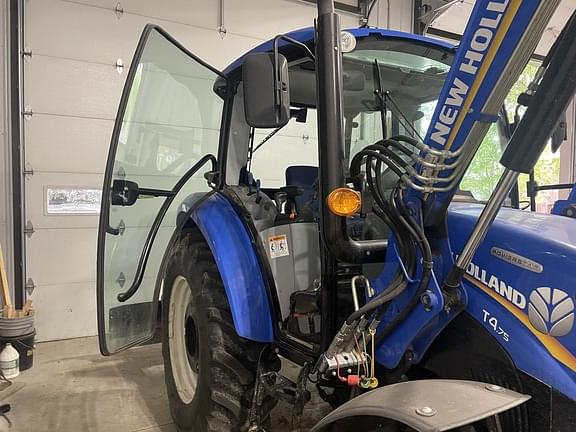 Image of New Holland T4.75 equipment image 2