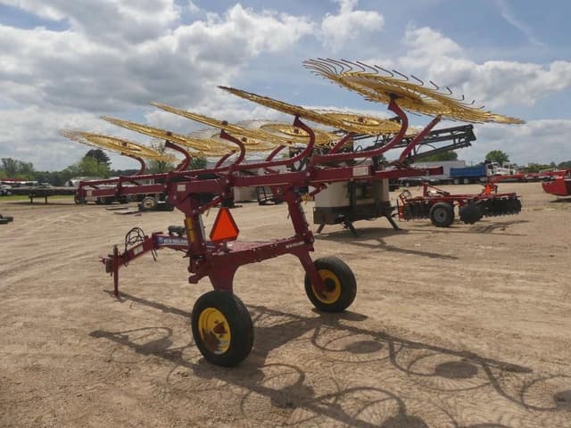 Image of New Holland ProCart 1022 equipment image 3