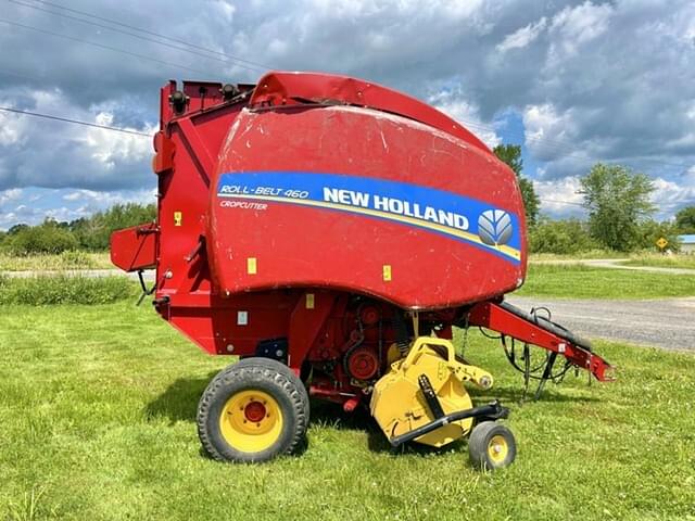 Image of New Holland RB460 CropCutter equipment image 3