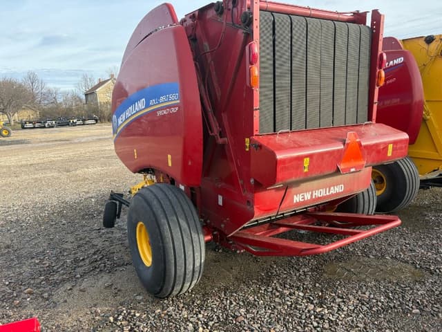 Image of New Holland RB560 equipment image 2