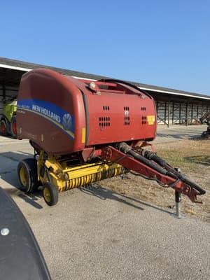 2017 New Holland RB450 Image