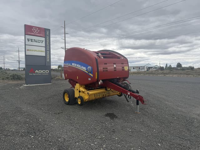 Image of New Holland RB450 equipment image 3