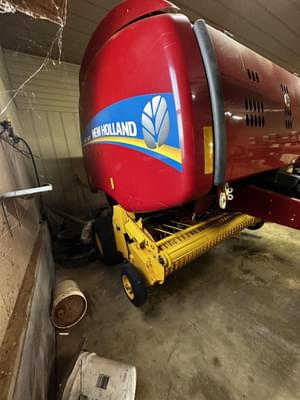 2017 New Holland RB460 Image