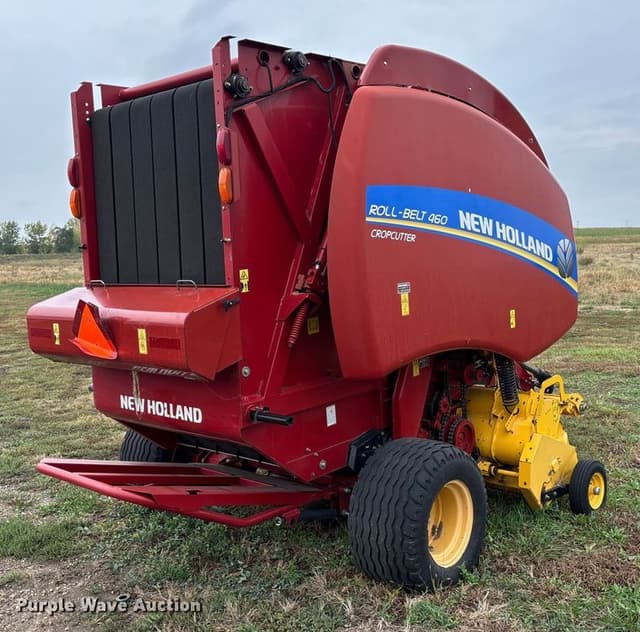 Image of New Holland RB460 equipment image 4