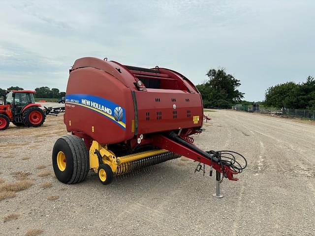 Image of New Holland RB560 Specialty Crop equipment image 1