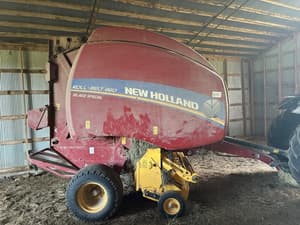 2017 New Holland RB460 Silage Special Image
