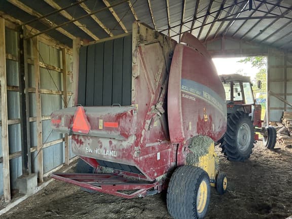 Image of New Holland RB460 Silage Special equipment image 2