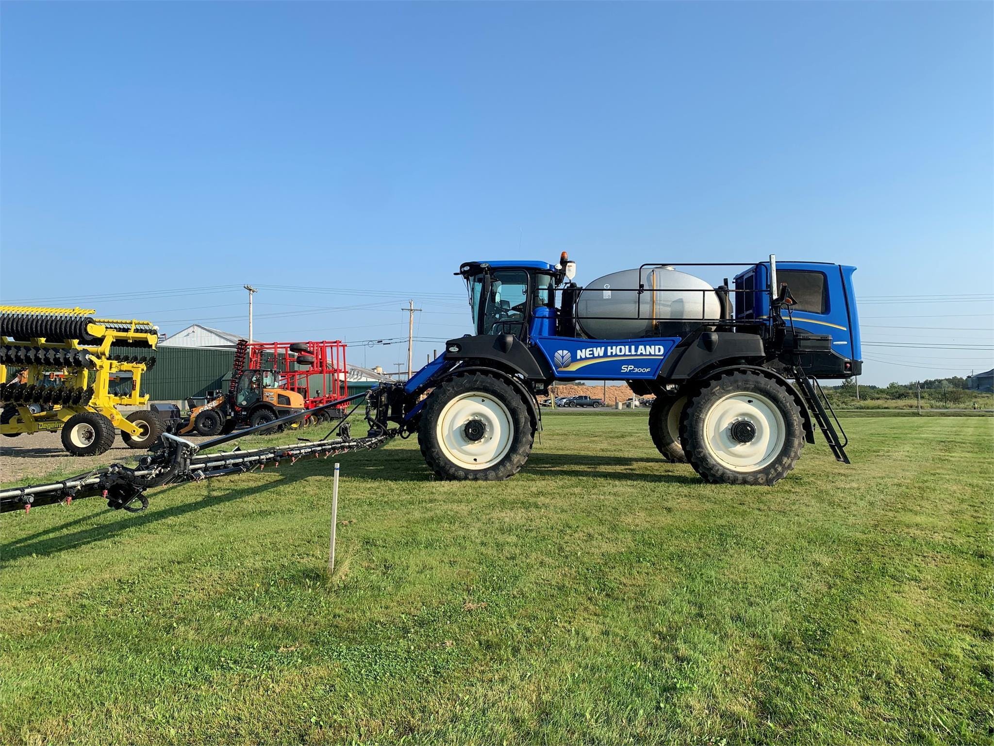 2017 New Holland SP.300F Equipment Image0