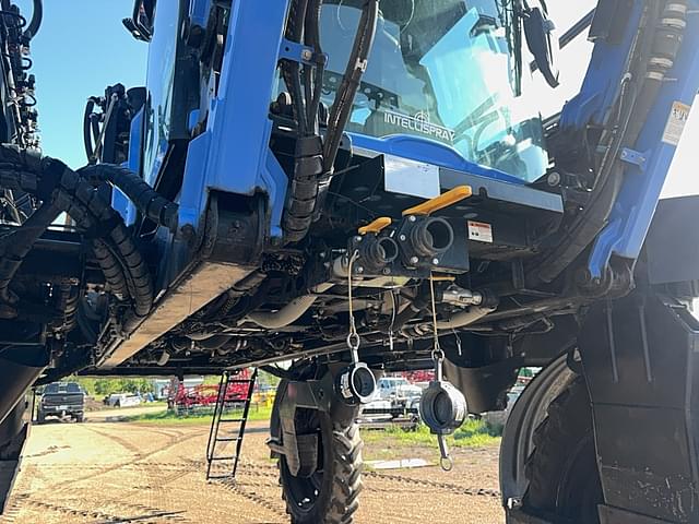 Image of New Holland SP.300F equipment image 4