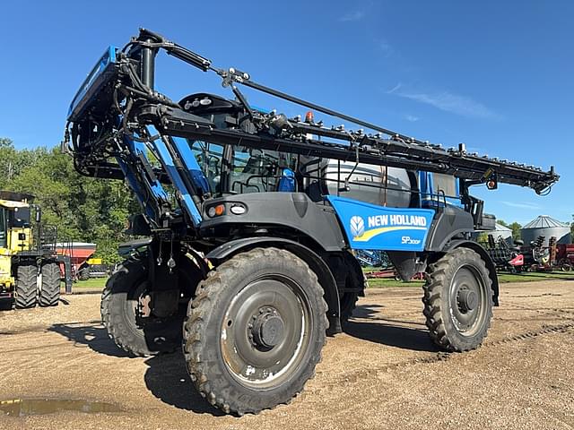 Image of New Holland SP.300F equipment image 1