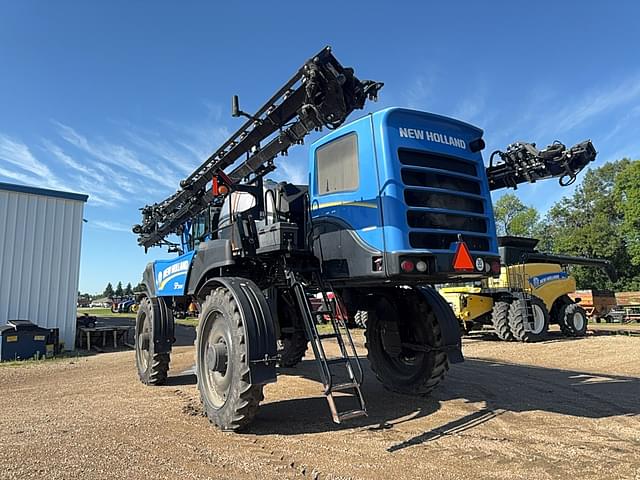 Image of New Holland SP.300F equipment image 3
