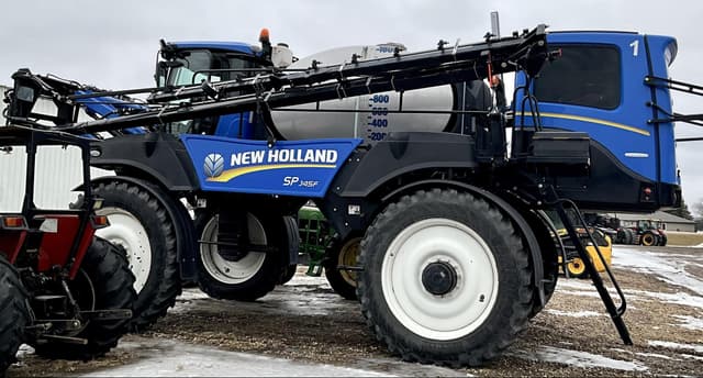 Image of New Holland SP.345F equipment image 2