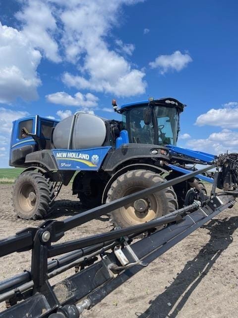 2017 New Holland SP.400F Equipment Image0