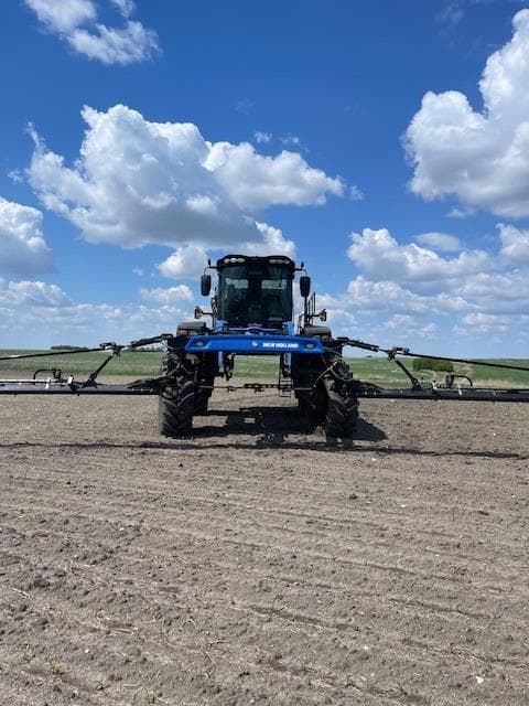 Image of New Holland SP.400F equipment image 4