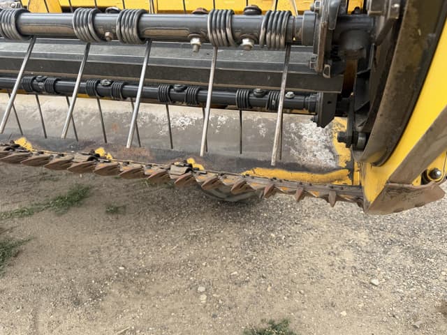 Image of New Holland Speedrower 160 equipment image 2