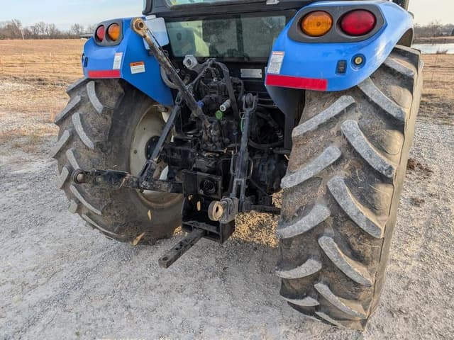Image of New Holland T4.110 equipment image 4