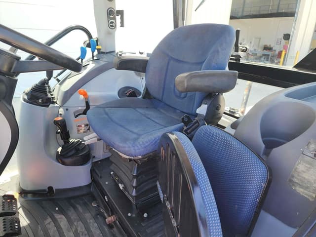 Image of New Holland T4.110 equipment image 2