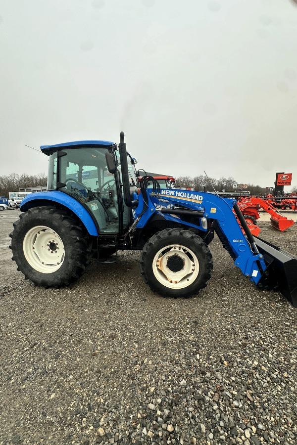 2017 New Holland T4.65 Equipment Image0