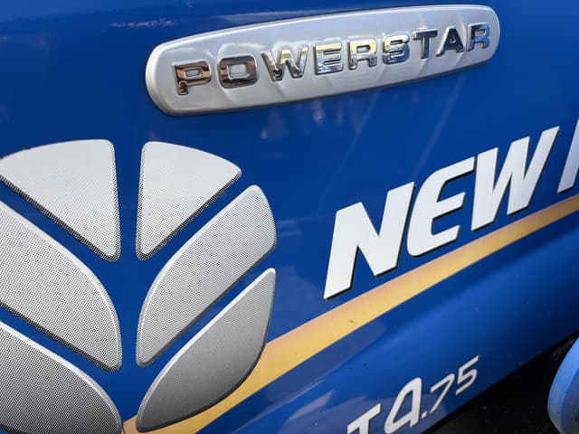 Image of New Holland T4.75 equipment image 2