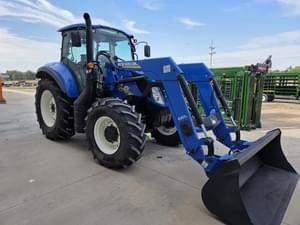 2017 New Holland T5.120 Image