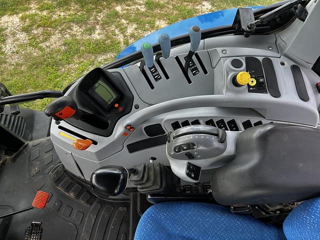 Image of New Holland T6.175 equipment image 4