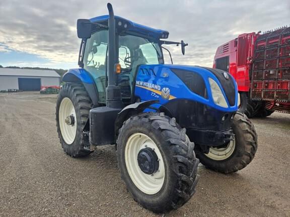 Image of New Holland T7.210 equipment image 1