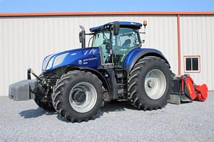 2017 New Holland T7.315 Image