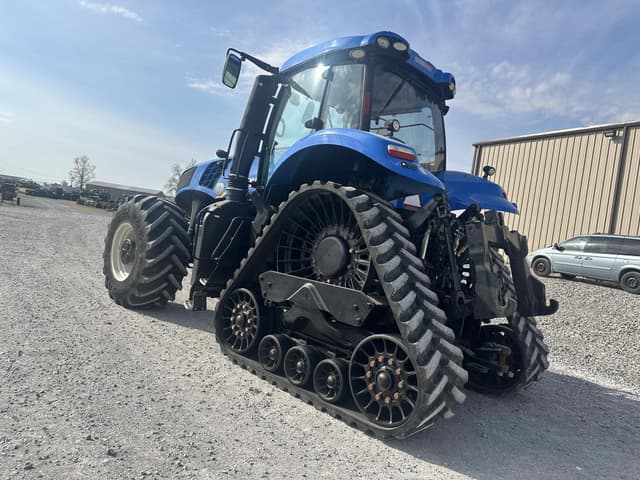 Image of New Holland T8.435 SmartTrax equipment image 4