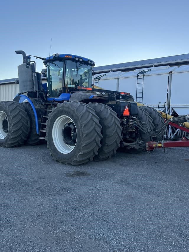 Image of New Holland T9.700 equipment image 4