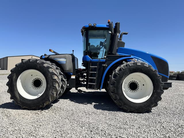 Image of New Holland T9.700 equipment image 3