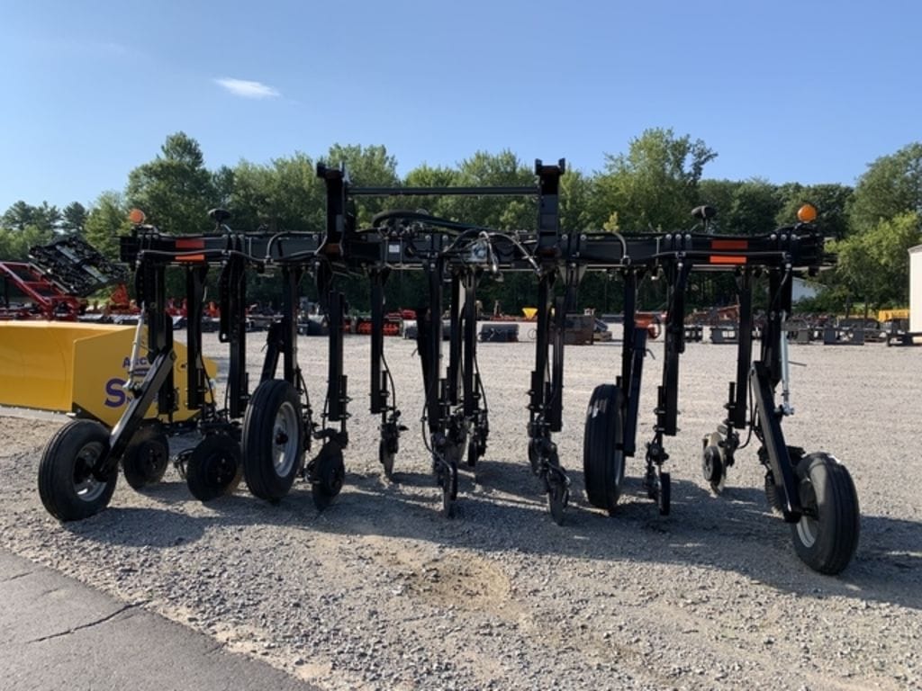 2017 New Holland Undetermined  Equipment Image0