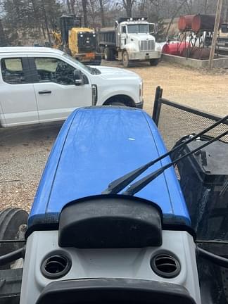 Image of New Holland TS6.110 equipment image 3