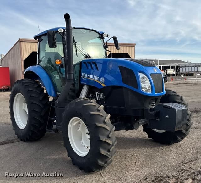Image of New Holland TS6.120 equipment image 2
