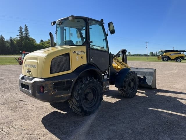 Image of New Holland W80C equipment image 4