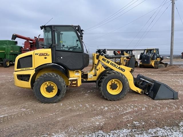 Image of New Holland W80C equipment image 3