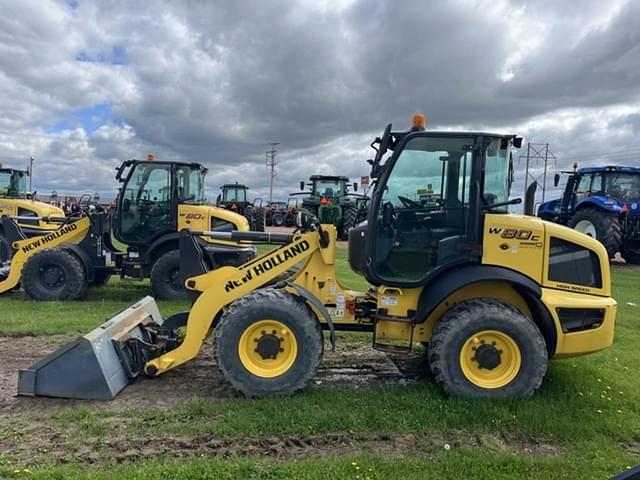 Image of New Holland W80C equipment image 1